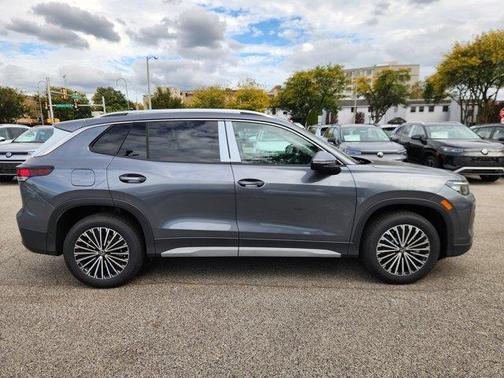 2025 Volkswagen Tiguan 2.0T S