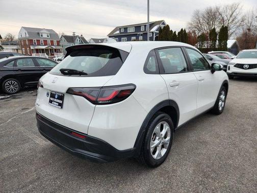 2023 Honda HR-V LX