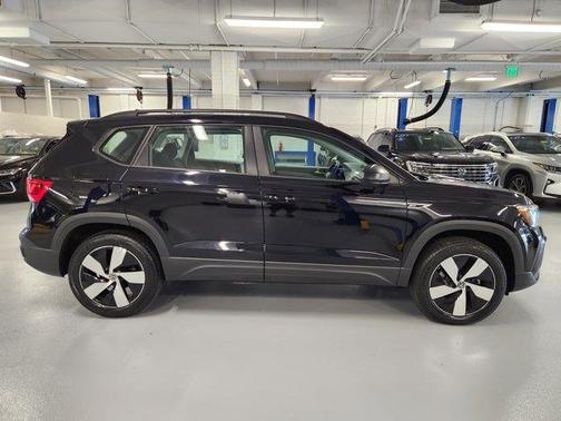 2024 Volkswagen Taos 1.5T S