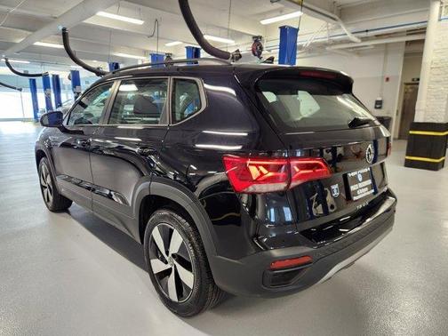2024 Volkswagen Taos 1.5T S