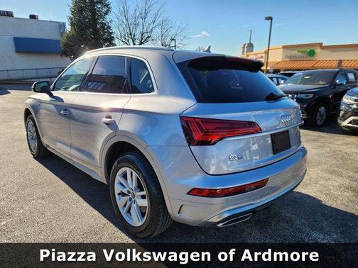 2023 Audi Q5 45 S line quattro Premium