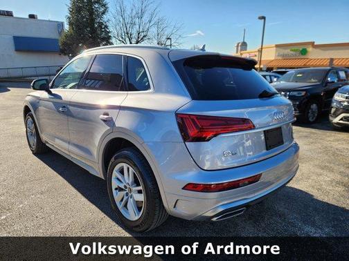 2023 Audi Q5 45 S line quattro Premium