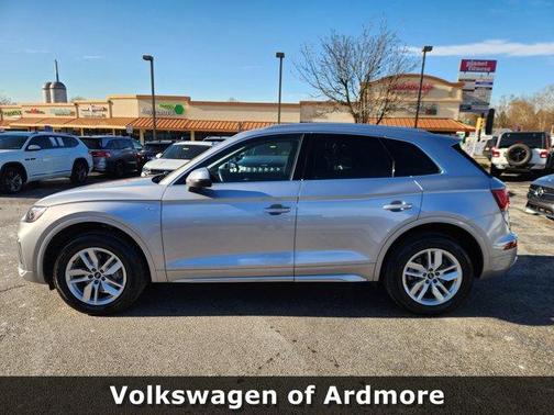 2023 Audi Q5 45 S line quattro Premium