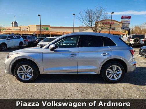 2023 Audi Q5 45 S line quattro Premium