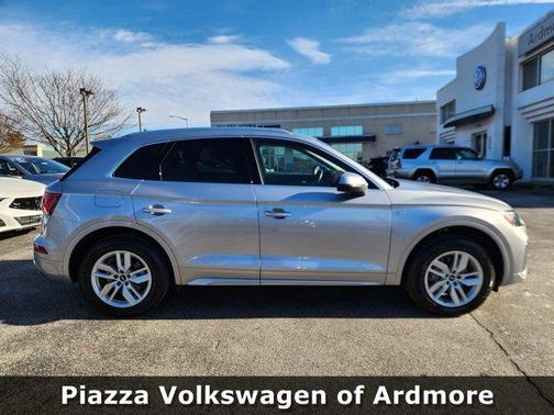 2023 Audi Q5 45 S line quattro Premium