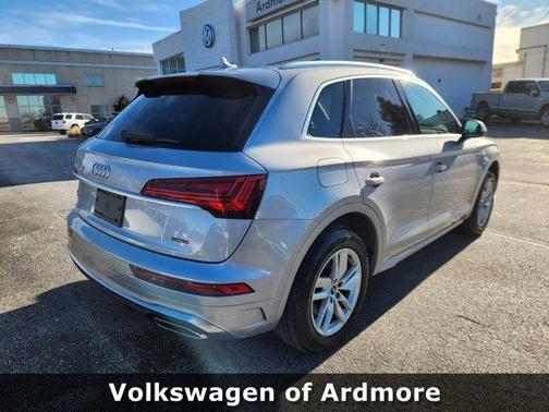 2023 Audi Q5 45 S line quattro Premium