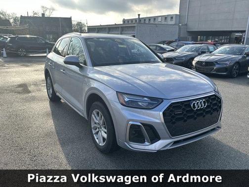 2023 Audi Q5 45 S line quattro Premium