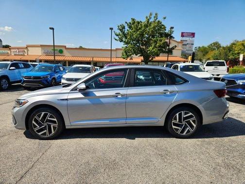 2022 Volkswagen Jetta 1.5T SEL