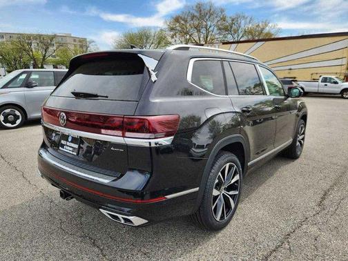 2025 Volkswagen Atlas 2.0T SEL Premium R-Line