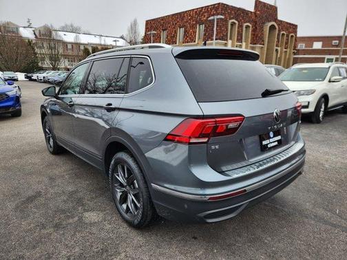 2023 Volkswagen Tiguan 2.0T SE