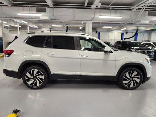 2024 Volkswagen Atlas 2.0T SEL