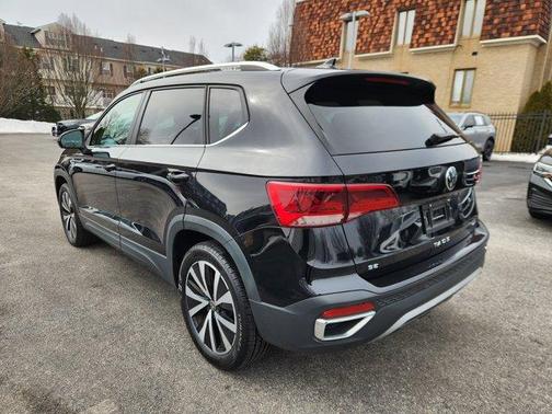 2022 Volkswagen Taos 1.5T SE