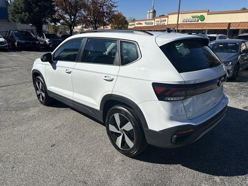 2025 Volkswagen Taos 1.5T S