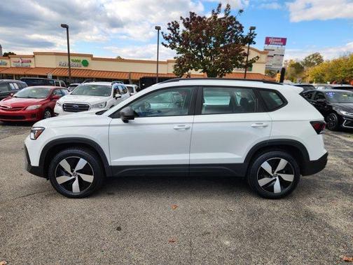 2025 Volkswagen Taos 1.5T S