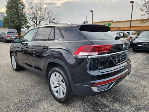 2023 Volkswagen Atlas Cross Sport 2.0T SE w/Technology