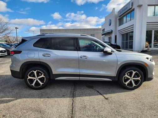 2025 Volkswagen Tiguan 2.0T SE