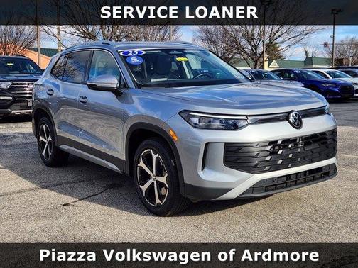 2025 Volkswagen Tiguan 2.0T SE