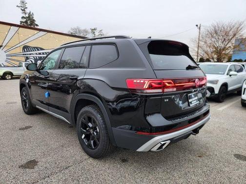 2026 Volkswagen Atlas PEAK EDITION