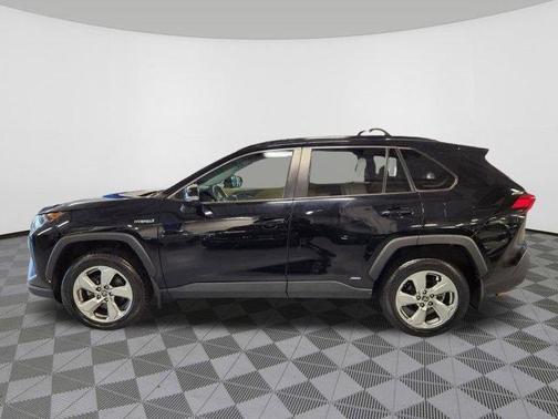 2021 Toyota RAV4 Hybrid XLE Premium