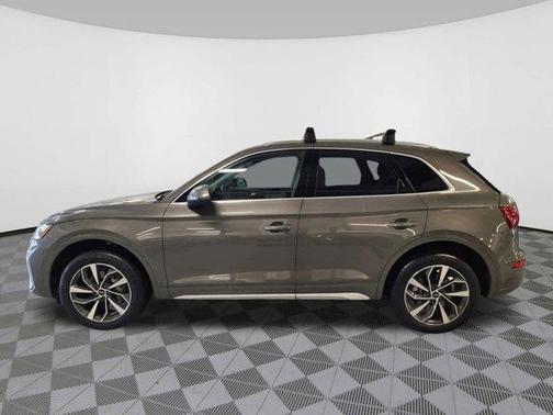 2024 Audi Q5 45 S line quattro Premium