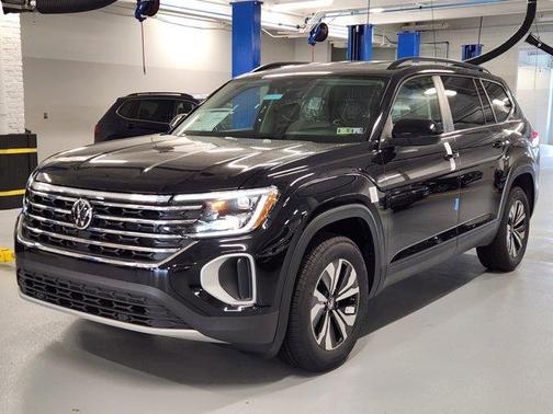 2025 Volkswagen Atlas 2.0T SE