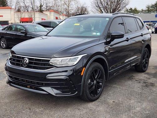 2022 Volkswagen Tiguan 2.0T SE R-Line Black