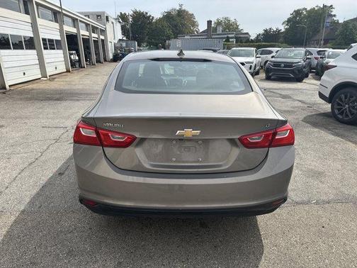 2017 Chevrolet Malibu 1LT