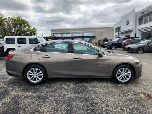 2017 Chevrolet Malibu 1LT