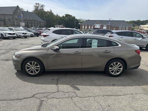 2017 Chevrolet Malibu 1LT