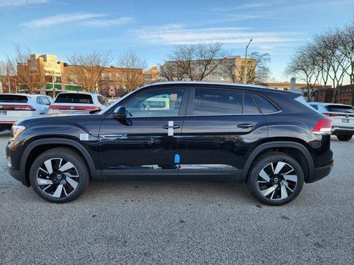 2026 Volkswagen Atlas Cross Sport 2.0T SE w/Technology