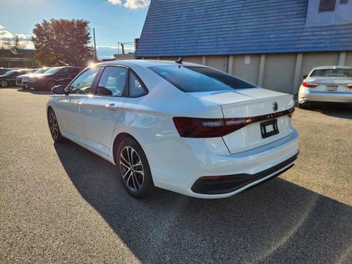 2026 Volkswagen Jetta 1.8T Sport
