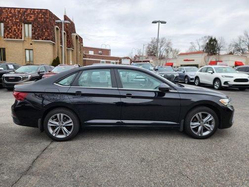 2023 Volkswagen Jetta 1.5T SE