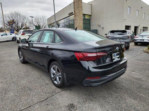 2023 Volkswagen Jetta 1.5T SE