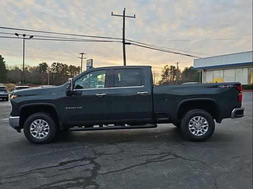 2026 Chevrolet Silverado 2500 LTZ
