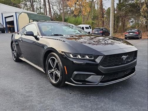 2024 Ford Mustang EcoBoost Premium