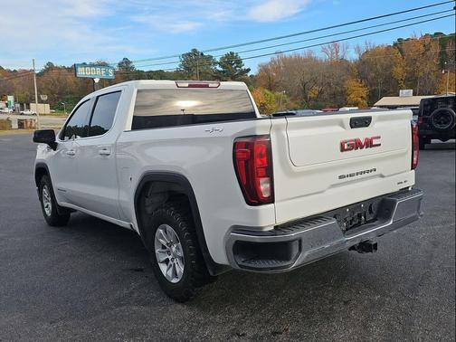 2023 GMC Sierra 1500 SLE