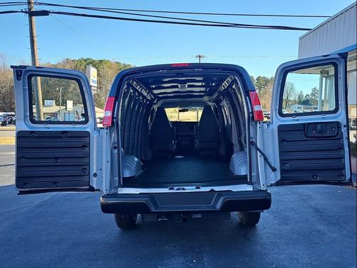 2025 Chevrolet Express 2500 RWD 2500 Extended Wheelbase WT