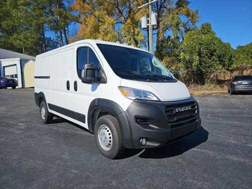 2025 RAM ProMaster 2500 Tradesman