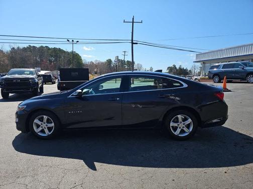 2022 Chevrolet Malibu 1LS