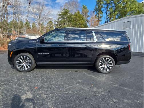 2026 Chevrolet Suburban High Country, 4WD