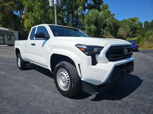 2024 Toyota Tacoma SR