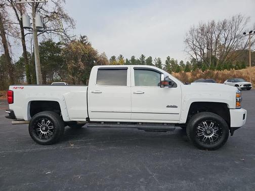 2019 Chevrolet Silverado 2500 High Country