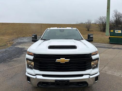 2025 Chevrolet Silverado 2500 WT