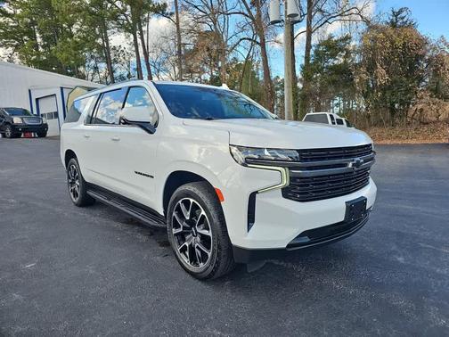 2022 Chevrolet Suburban RST