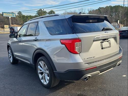 2022 Ford Explorer Platinum
