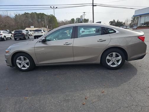 2022 Chevrolet Malibu 1LS