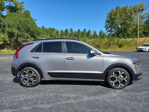 2023 Kia Niro Touring