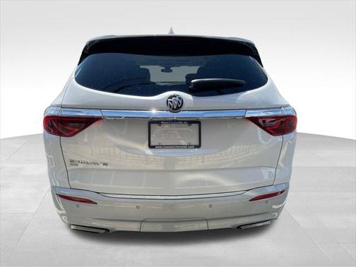 2023 Buick Enclave Essence AWD