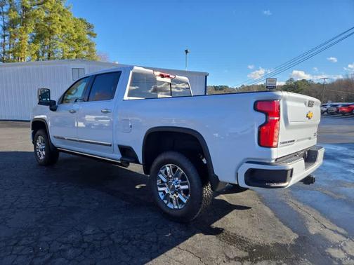 2026 Chevrolet Silverado 3500 High Country