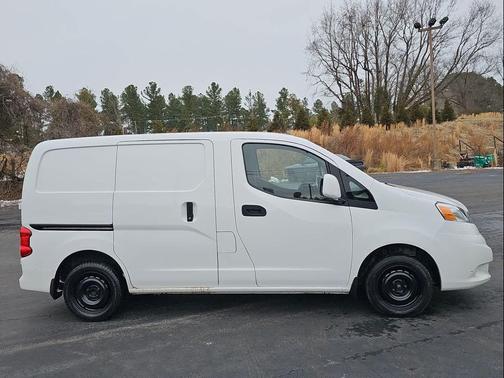 2021 Nissan NV200 SV